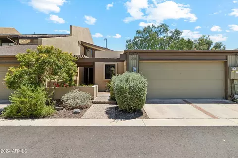 725 E Gardenia Dr, Phoenix, AZ 85020