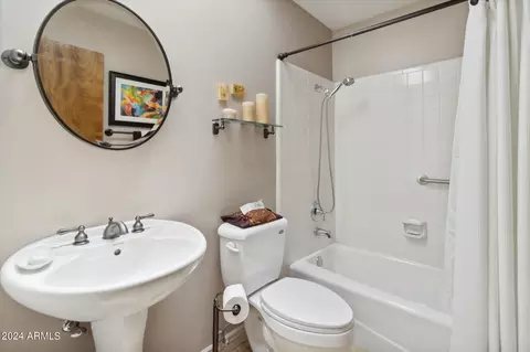 725 E Gardenia Dr, Phoenix, AZ 85020 photo 22