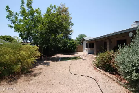 825 E Grandview Rd, Phoenix, AZ 85022 photo 23