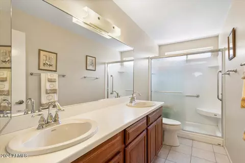 825 E Grandview Rd, Phoenix, AZ 85022 photo 18