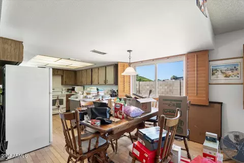 825 E Grandview Rd, Phoenix, AZ 85022 photo 6