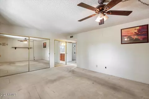 825 E Grandview Rd, Phoenix, AZ 85022 photo 17