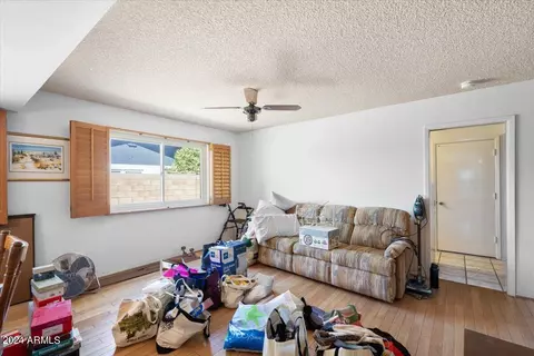 825 E Grandview Rd, Phoenix, AZ 85022 photo 13