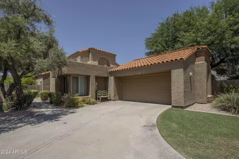 9240 N 101st Pl, Scottsdale, AZ 85258