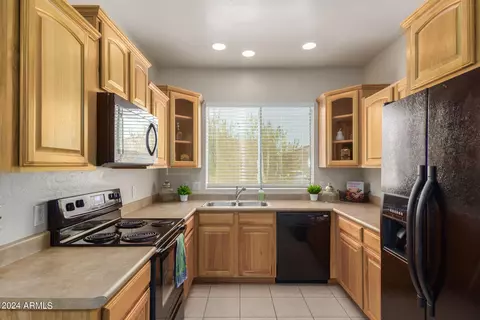 131 N Drexel St, Mesa, AZ 85207 photo 5