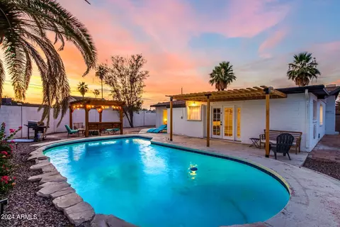 123 E Carter Dr, Tempe, AZ 85282 photo 18