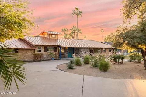 3727 E Camelback Rd, Phoenix, AZ 85018