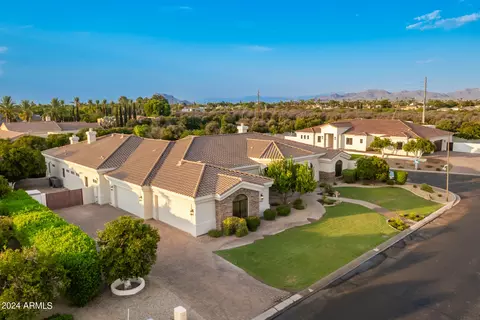 View/Area - 3530 E Knoll St, Mesa, AZ 85213 photo 4 of 14