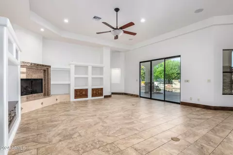 Living - 3530 E Knoll St, Mesa, AZ 85213 photo 8 of 16
