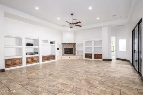 Living - 3530 E Knoll St, Mesa, AZ 85213 photo 7 of 16