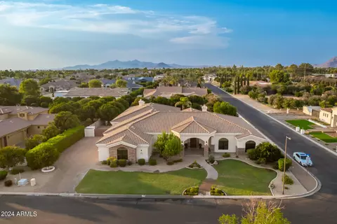 View/Area - 3530 E Knoll St, Mesa, AZ 85213 photo 3 of 14