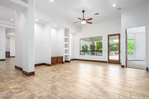 Living - 3530 E Knoll St, Mesa, AZ 85213 photo 13 of 16