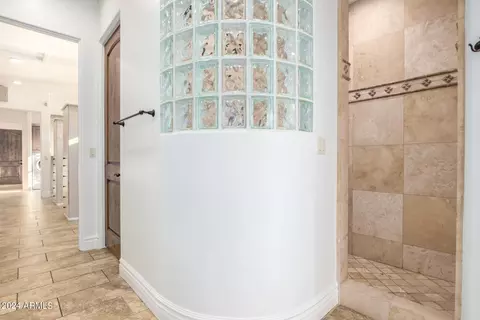 Bath - 3530 E Knoll St, Mesa, AZ 85213 photo 4 of 11