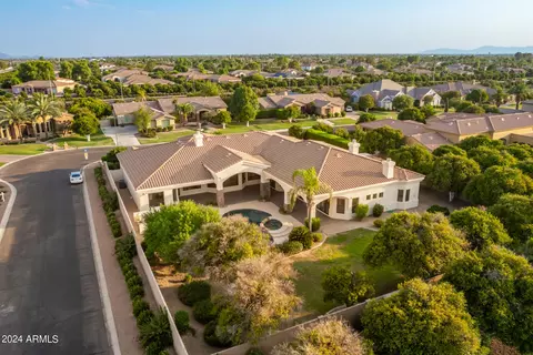 View/Area - 3530 E Knoll St, Mesa, AZ 85213 photo 6 of 14