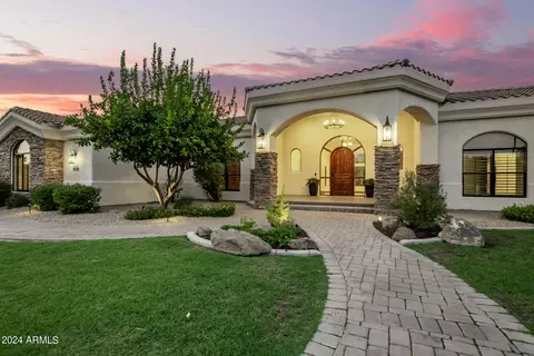 Exterior - 3530 E Knoll St, Mesa, AZ 85213 photo 4 of 25