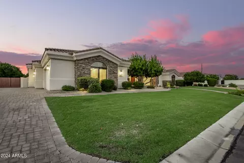 Exterior - 3530 E Knoll St, Mesa, AZ 85213 photo 2 of 25