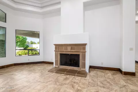 Living - 3530 E Knoll St, Mesa, AZ 85213 photo 6 of 16