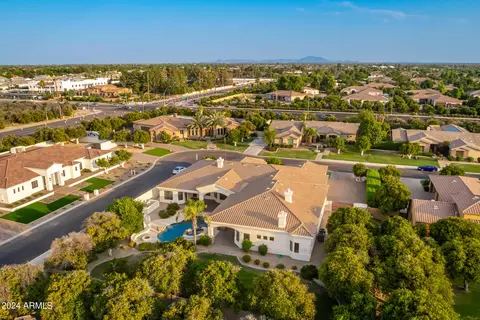 View/Area - 3530 E Knoll St, Mesa, AZ 85213 photo 11 of 14