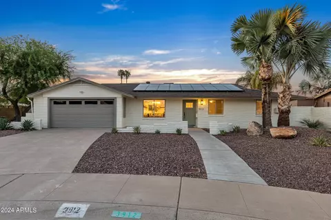 3912 E Sunnyside Dr, Phoenix, AZ 85028