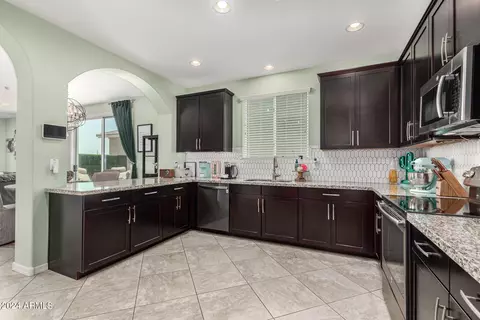 4133 E Pony Ln, Gilbert, AZ 85295 photo 4