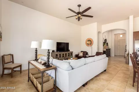 8336 E Indigo St, Mesa, AZ 85207 photo 4