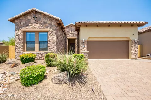 8336 E Indigo St, Mesa, AZ 85207