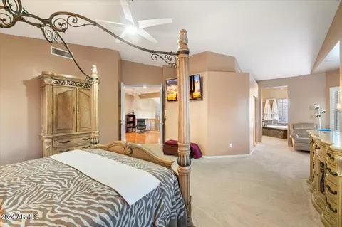 4512 E Robin Ln, Phoenix, AZ 85050 photo 31