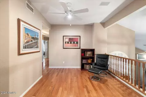 4512 E Robin Ln, Phoenix, AZ 85050 photo 26
