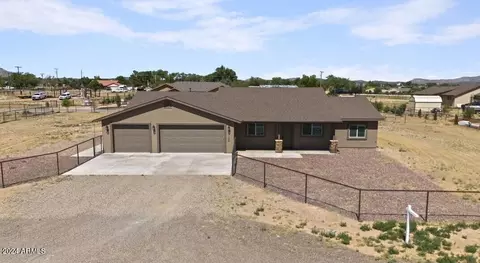 1186 W Center St, Chino Valley, AZ 86323