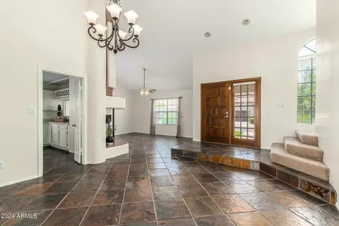 3854 E Tanglewood Dr, Phoenix, AZ 85048 photo 5