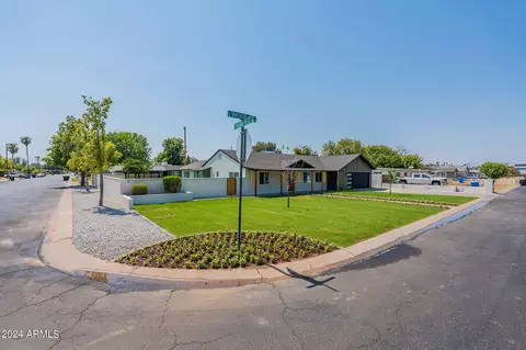 246 S Wilbur Ave, Gilbert, AZ 85233 photo 3