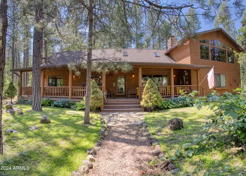 3272 Bull Frog Loop, Pinetop, AZ 85935