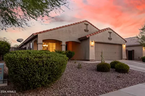 2169 E Hazeltine Way, Gilbert, AZ 85298