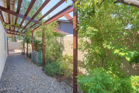 1920 E Intrepid Ave, Mesa, AZ 85204 photo 8