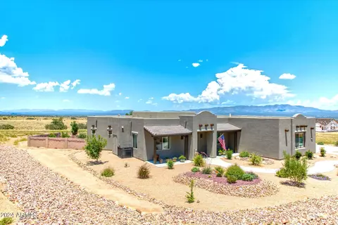 6345 E Red Oak Cir, Hereford, AZ 85615