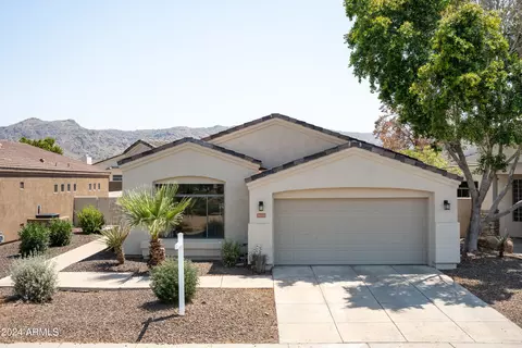 2223 E Valencia Dr, Phoenix, AZ 85042 photo 2