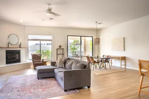 2223 E Valencia Dr, Phoenix, AZ 85042 photo 9