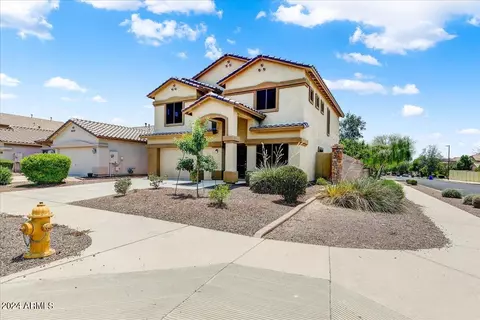2575 W Amber Sun Dr, Phoenix, AZ 85085