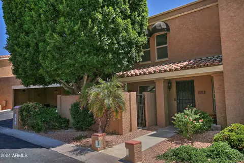 10425 N 10th Pl #2, Phoenix, AZ 85020