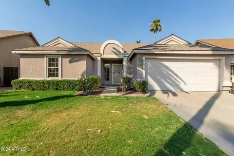 6889 N 78th Ave, Glendale, AZ 85303