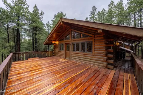 3666 Larson Loop, Forest Lakes, AZ 85931 photo 5
