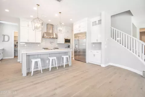 3523 E Cashman Dr, Phoenix, AZ 85050