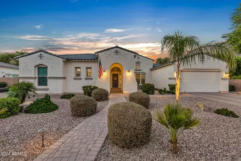 2590 E Clark Dr, Gilbert, AZ 85297