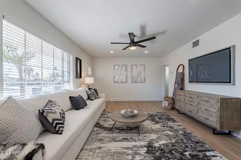 2302 E Palm Ln, Phoenix, AZ 85006 photo 23