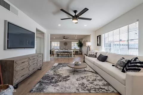 2302 E Palm Ln, Phoenix, AZ 85006 photo 21