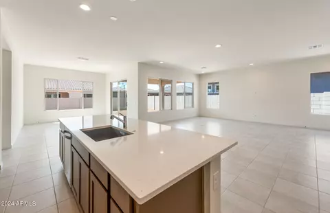 791 W Rock Needle Trl, Apache Junction, AZ 85120 photo 11