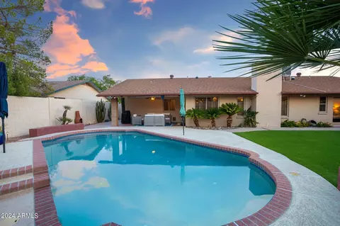 108 E Helena Dr, Phoenix, AZ 85022 photo 27