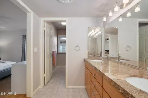 108 E Helena Dr, Phoenix, AZ 85022 photo 20