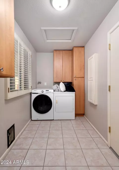 108 E Helena Dr, Phoenix, AZ 85022 photo 23