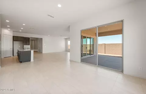 870 W Flatiron Trl, Apache Junction, AZ 85120 photo 15